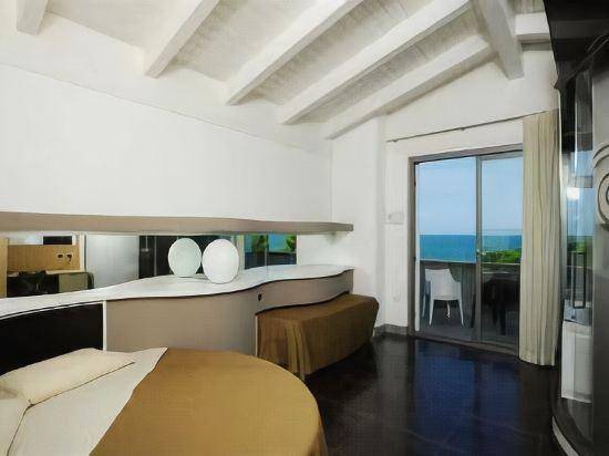 Club Hotel le Nazioni in Montesilvano