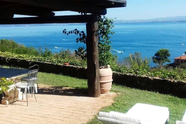 Villa  Porto Santo Stefano