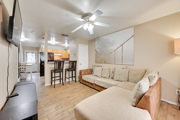 6 Mi to Dtwn Pet Friendly Apartment in Killeen