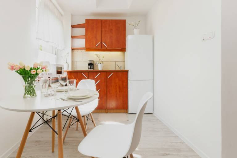 Family-friendly beautiful studio with fast internet | Pet-friendly — photo 2