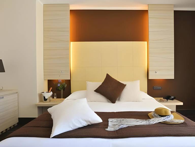 Excelsior Hotel E Appartamenti in Pietra Ligure