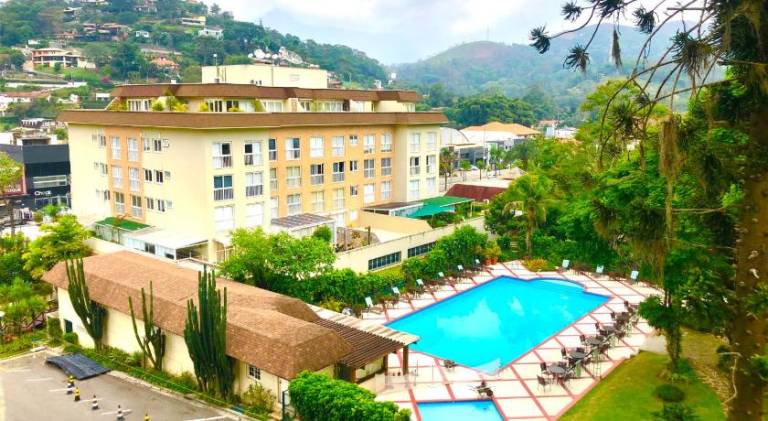 Holiday apartment with pool & jacuzzi — photo 4