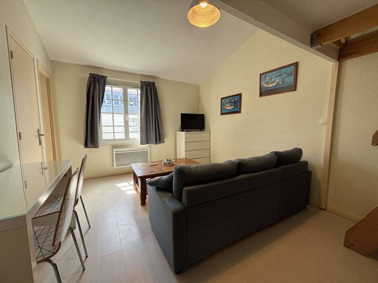 Studio with 1 room for 4 persons — photo 4