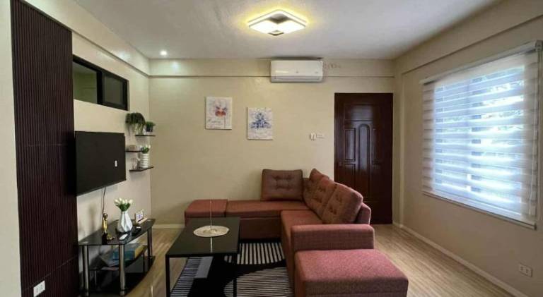 Pleasant serviced apartment with pool | Pet-friendly — photo 2