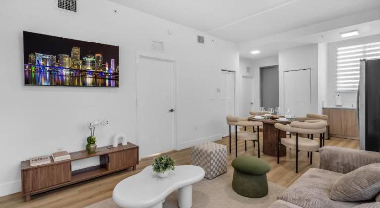 Charming rental apartment | Next to Little Havana | Dogs allowed — photo 5