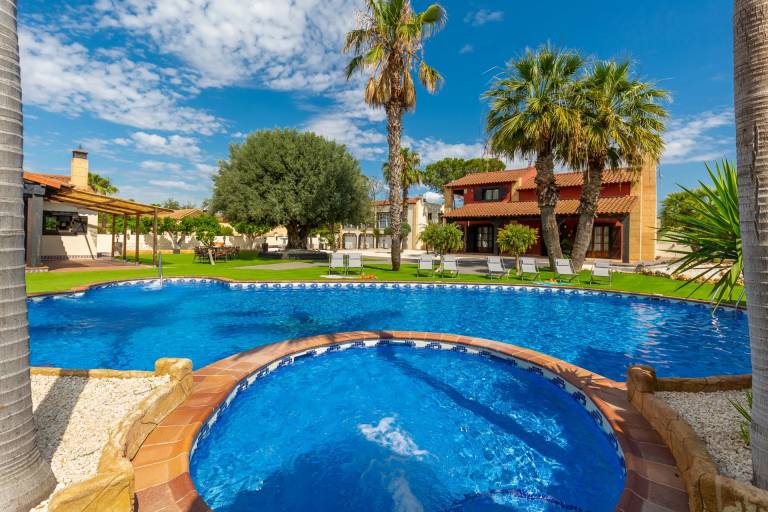 Villa Catral