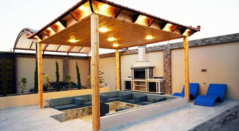 Villa with pool in Amman