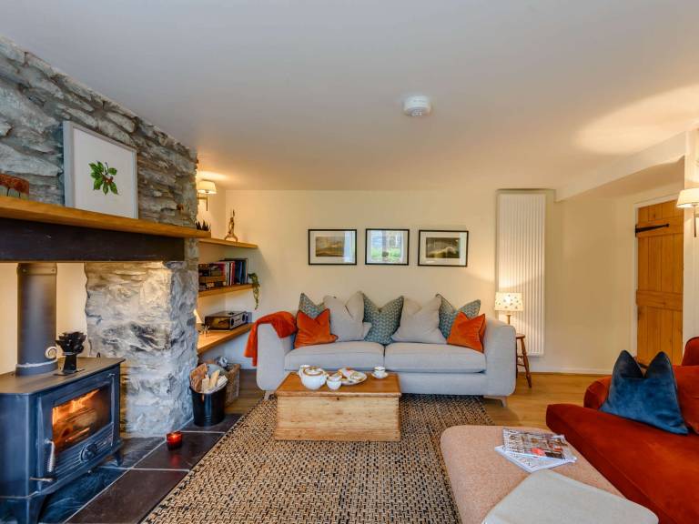 Cottage  Tregarth