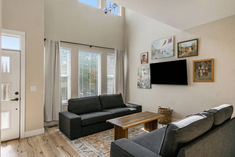 262 Cajetan Street — photo 3