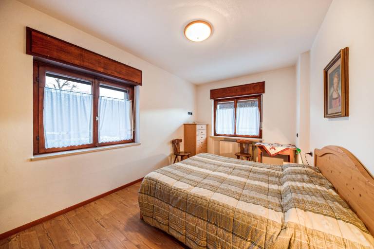 Apartment "La Pratolina" with Mountain View, Terrace & Garden — photo 4