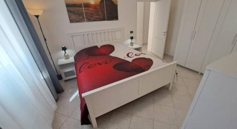 Rental apartment with patio in Certaldo