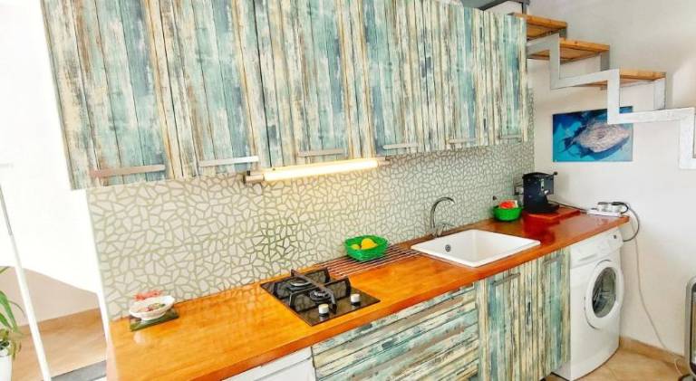 Apartment with 1 room for 5 persons — photo 3