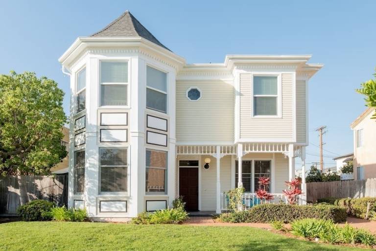 House  Mission Beach