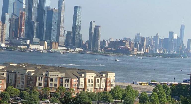 Rental apartment with 3 rooms for 6 persons in Secaucus, NJ