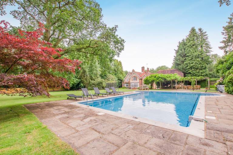 Cabin Grayshott