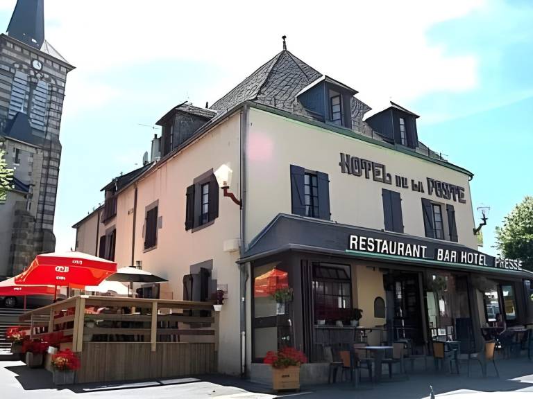 Logis Hotel De La Poste in La Bourboule