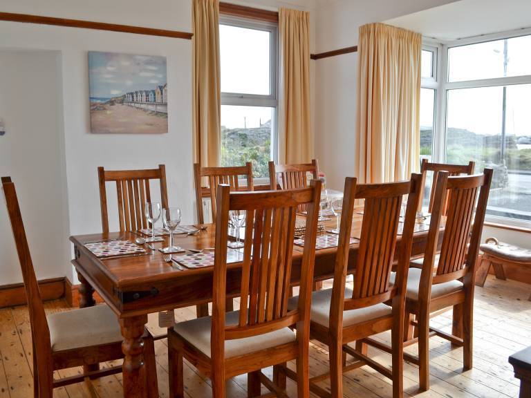 Child-friendly beautiful cottage with yard | Beach view | Close to the beach | Dogs allowed — photo 5