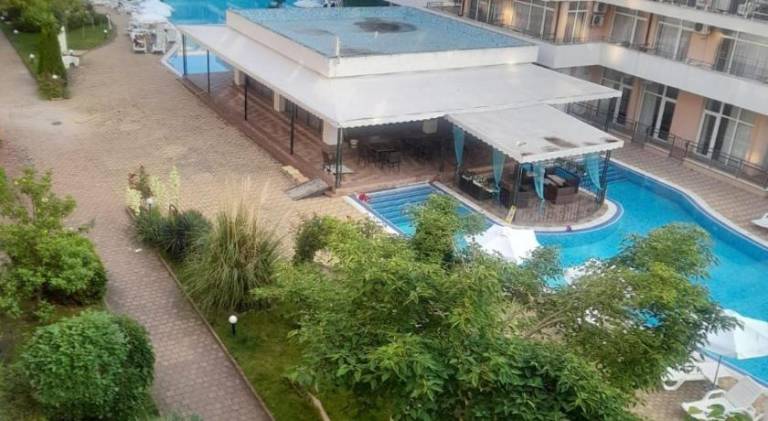 Apartment with pool | Pets allowed — photo 3