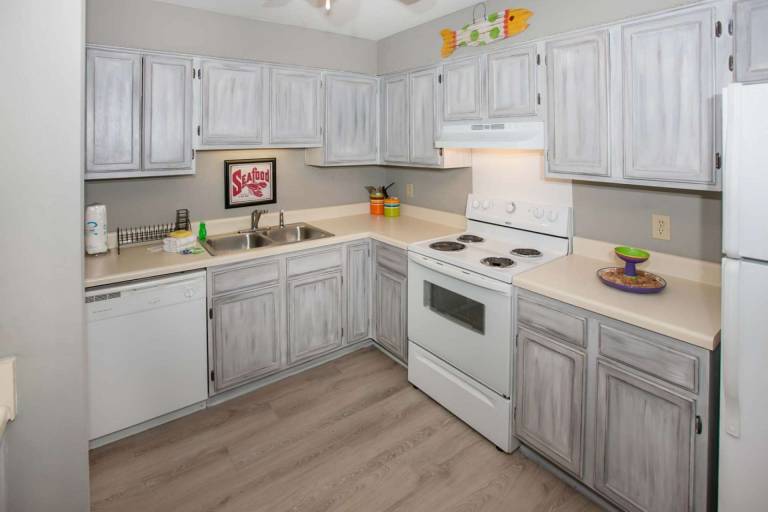 Sea Oats I-103 Pet-Friendly Pool & Beach Access — photo 4