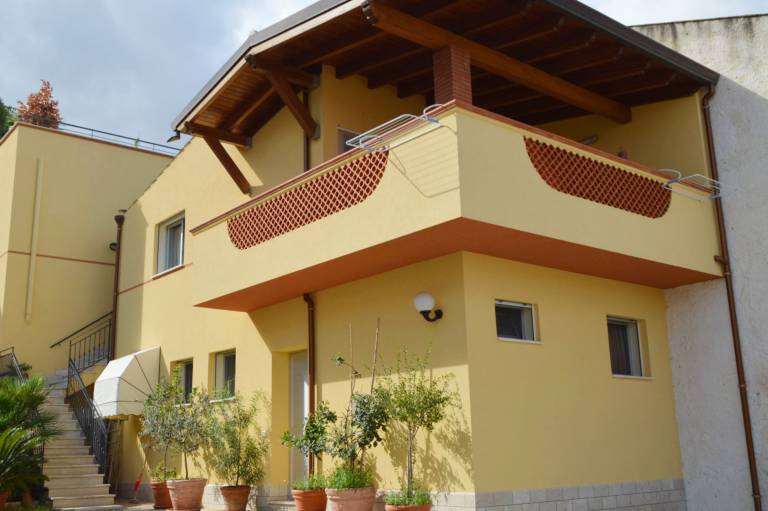 Rental apartment with terrace, garden & BBQ | Close to the beach | Pet-friendly — photo 2