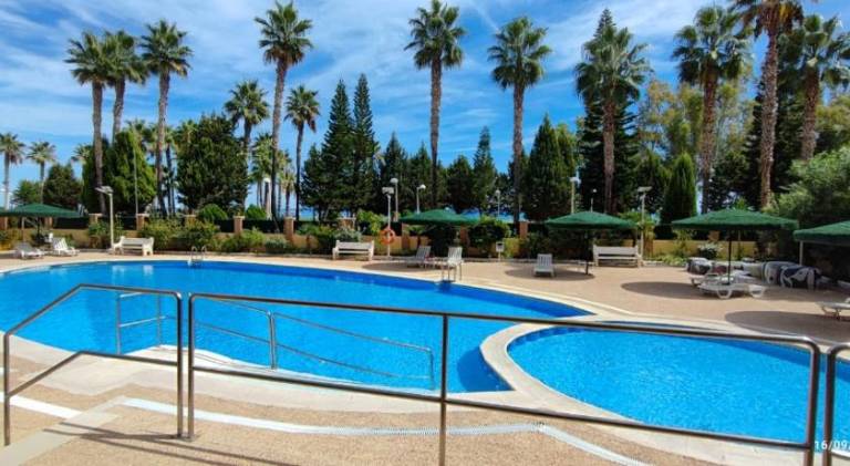 Holiday apartment with pool — photo 3