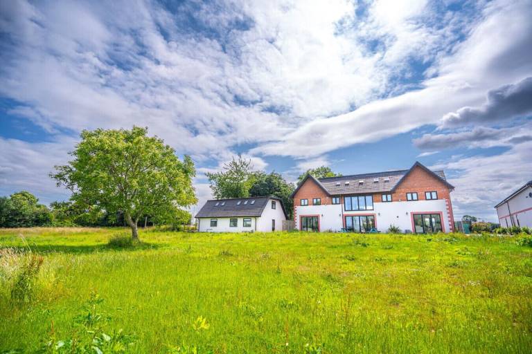 House Little Bridgeford