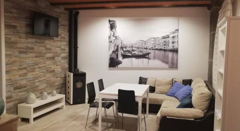 House with 2 rooms for 6 persons — photo 3