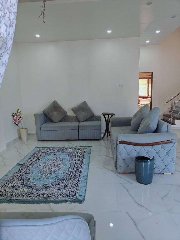 House with garden & patio in Jaoli