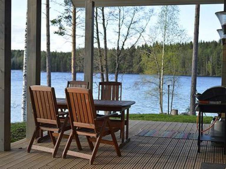 Vacation home with terrace & sauna | Nature view — photo 2
