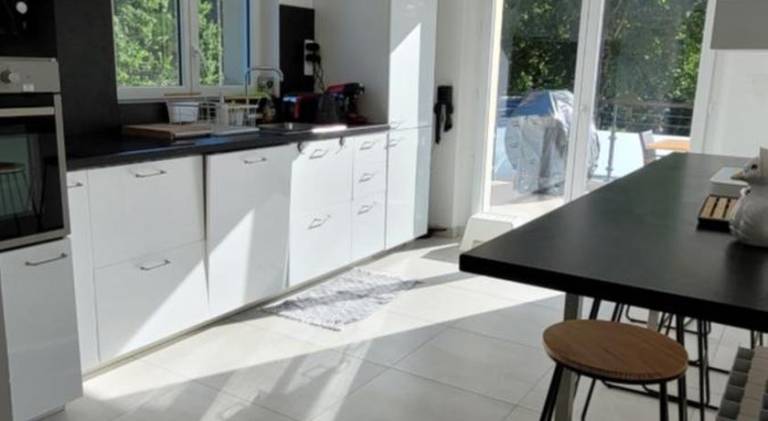 Beautiful house with terrace, barbecue & yard | Perfect for remote work | Pets are welcome — photo 3