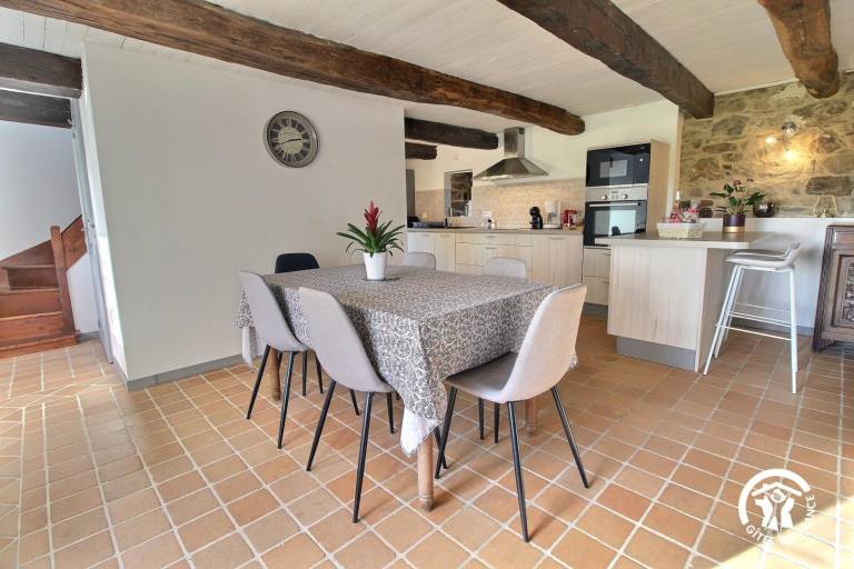 Fully equipped spacious gite with garden, terrace & BBQ | Pets allowed — photo 4
