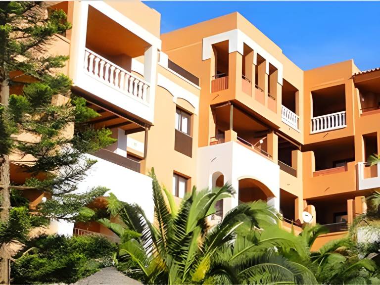 Nice apartment with yard, pool & terrace | Beach nearby | Dogs allowed — photo 4
