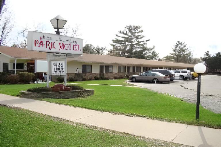 Park Motel in Marshfield, WI