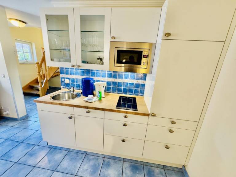 Lovely rental apartment with patio | Pet-friendly — photo 5