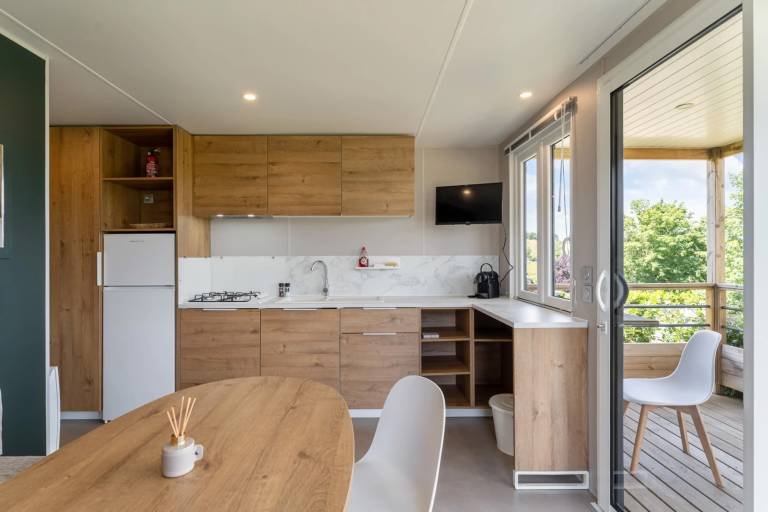 Lovely chalet with terrace, pool & garden | Pets are welcome — photo 3