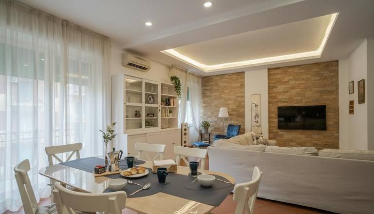 Rental apartment with 3 rooms for 6 persons in Naples