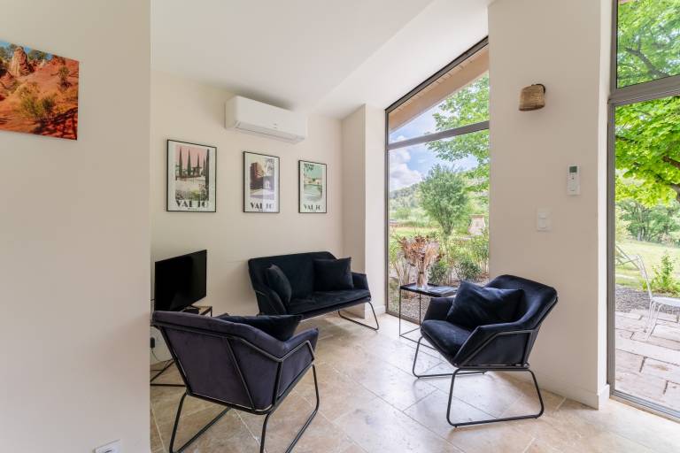 House with Pool at the Foot of Vineyards in the Luberon – Tilleul T3 Maison Marvic — photo 3