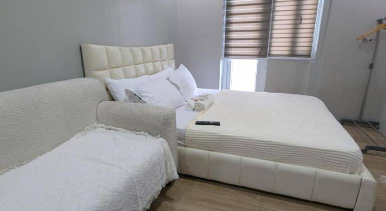 Serviced apartment with private pool — photo 2