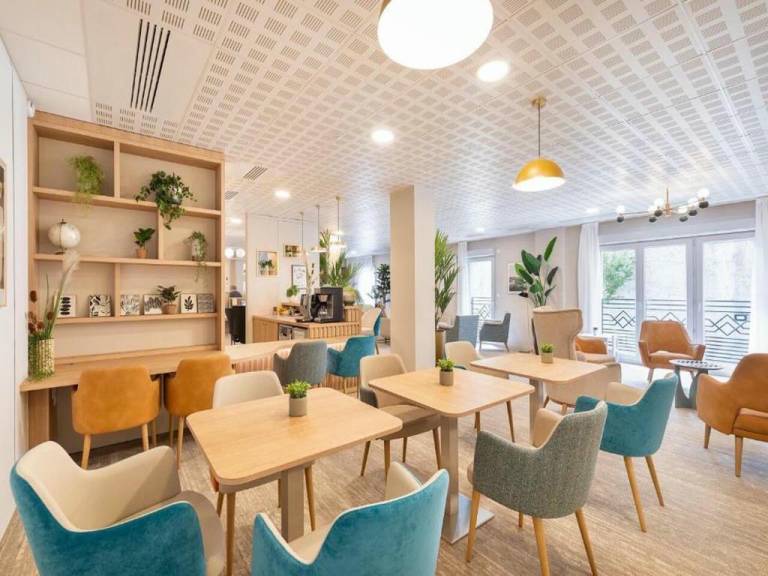 Zenao Appart'hotels Le Raincy in Rosny-sous-Bois