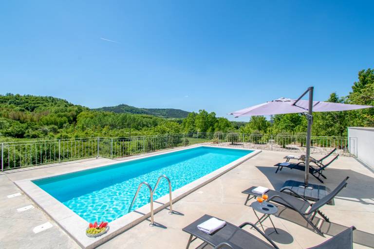 Vila  Novaki Pazinski