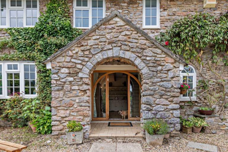 Cottage with garden | Pets allowed — photo 2
