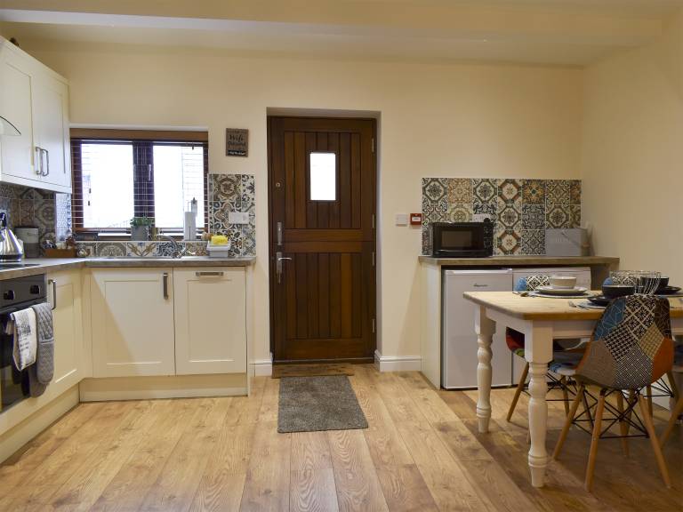 Child-friendly lovely cottage with yard & barbeque | Pet-friendly — photo 3