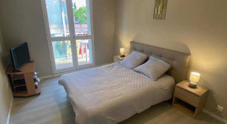 Rental apartment with 2 rooms for 8 persons in La Seyne-sur-Mer