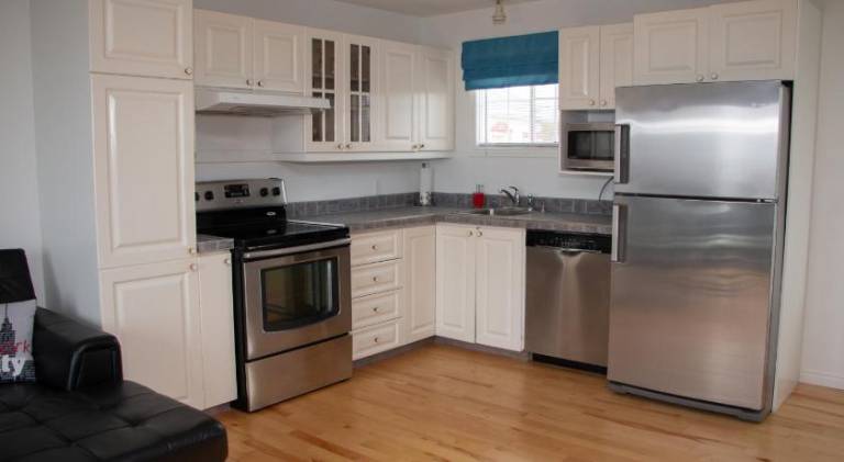 Pleasant chalet with barbecue & yard | Pets are welcome — photo 2