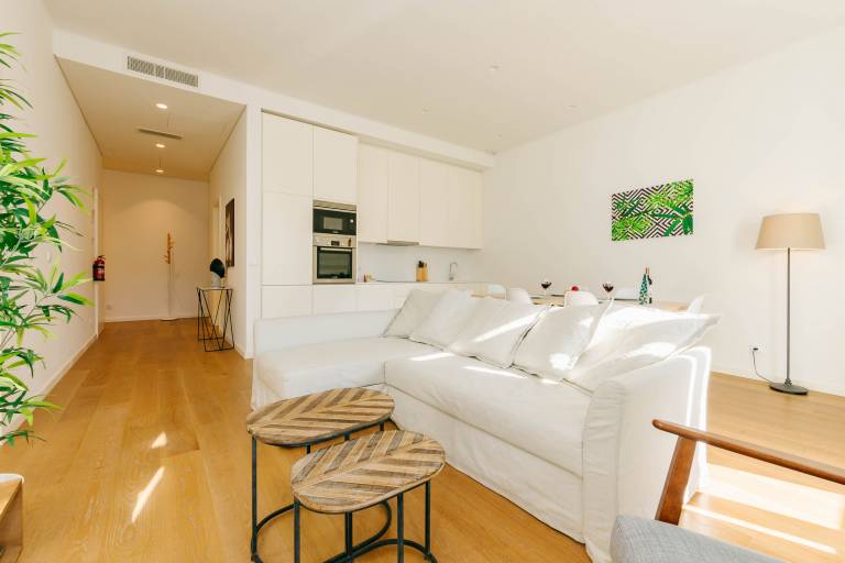 Apartment | Near São Jorge Castle | Suitable for remote work — photo 5