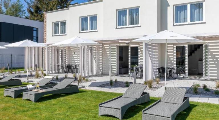 Vacation home with jacuzzi, terrace & garden | Next to the beach | Suitable for remote work | Pets allowed — photo 3