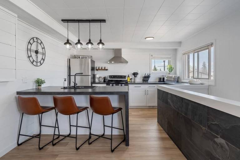Apartment Sylvan Lake