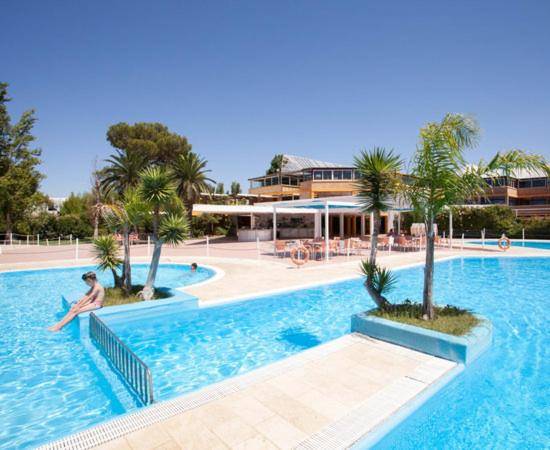 Rental apartment with private pool — photo 3