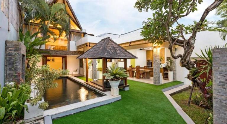 Buddha Beach Villa Seminyak — photo 3