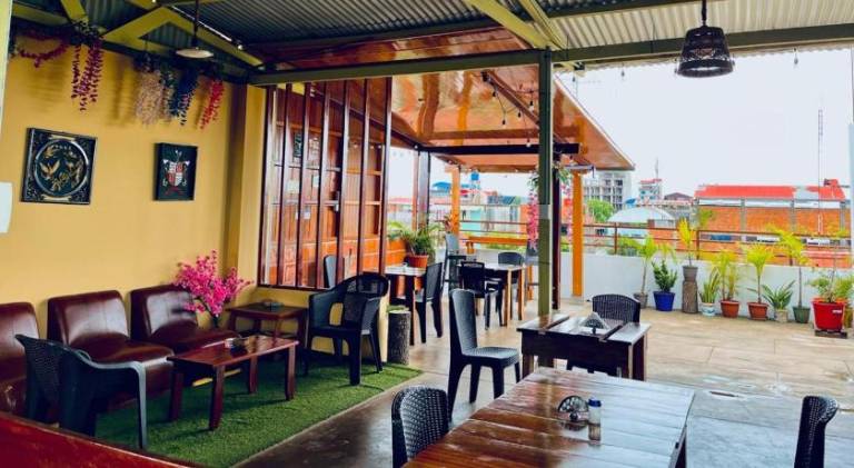 Heliconia s Inn